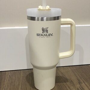 Stanley 40 oz. Quencher H2.0 FlowState Tumbler